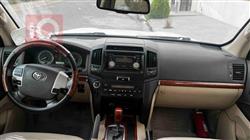 تۆیۆتا لاند کروزەر